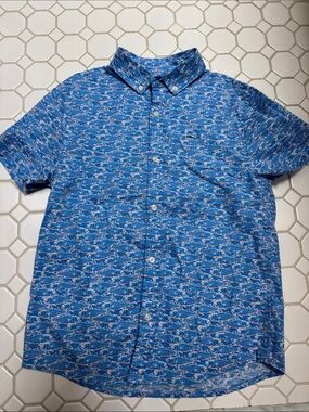 Vineyard Vines Boys Blue Short-Sleeve Button-Down with Fish Pattern